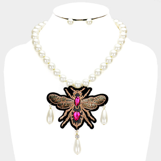 Queen B Statement Necklace - iBESTEST.com