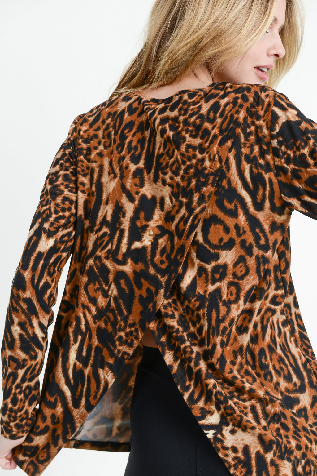 Wild Woman's Leopard Print Back Top - iBESTEST.com