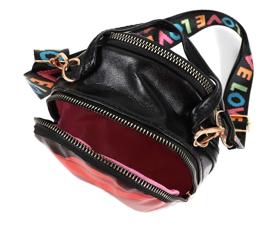 Love Crossbody - iBESTEST.com